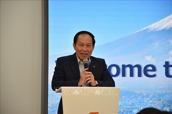 Phó Thủ tướng Chính phủ Lê Tiến Châu phát biểu chỉ đạo tại FPT Japan. Ảnh: Nguyễn Tuyến – Pv TTXVN tại Nhật Bản