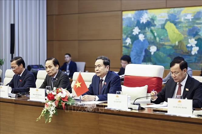 Chủ tịch Quốc hội Trần Thanh Mẫn phát biểu tại cuộc hội kiến Thủ tướng Thái Lan Anutin Charnvirakul. Ảnh: Doãn Tấn - TTXVN