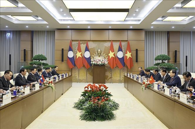 Chủ tịch Quốc hội Trần Thanh Mẫn hội kiến Thủ tướng Lào Sonexay Siphandone thăm chính thức Việt Nam và tham dự Diễn đàn Tương lai ASEAN lần thứ ba. Ảnh: Doãn Tấn - TTXVN 