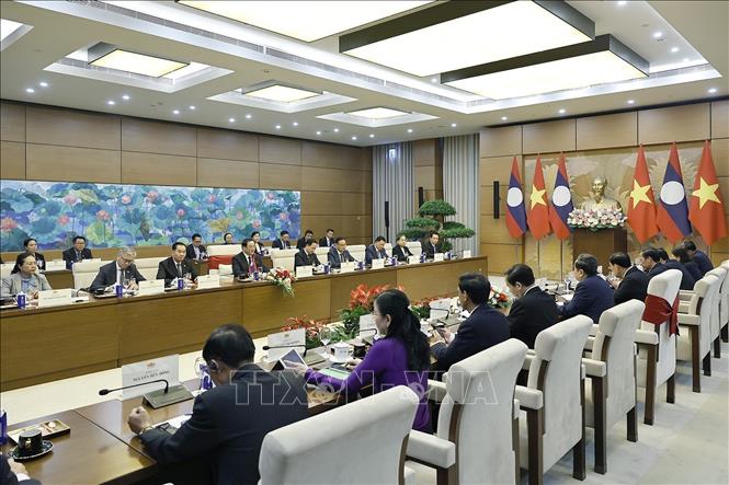 Chủ tịch Quốc hội Trần Thanh Mẫn hội kiến Thủ tướng Lào Sonexay Siphandone thăm chính thức Việt Nam và tham dự Diễn đàn Tương lai ASEAN lần thứ ba. Ảnh: Doãn Tấn - TTXVN 