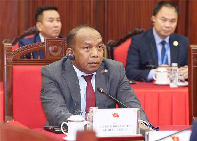 Ông Jacinto Rigoberto Gomes de Deus, Phó Tổng Thư kí thứ nhất Đảng Đại hội Dân tộc Tái thiết Timor-Leste (CNRT) phát biểu. Ảnh: Phương Hoa - TTXVN
