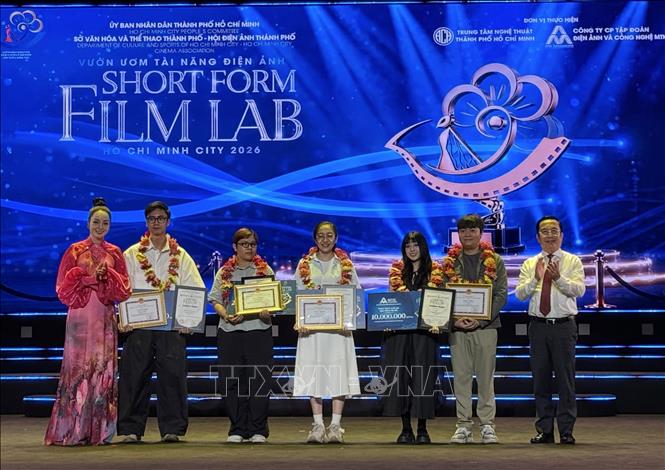 Một điểm nhấn mới mẻ của Liên hoan phim năm nay là Dự án Tài năng Đạo diễn Trẻ 