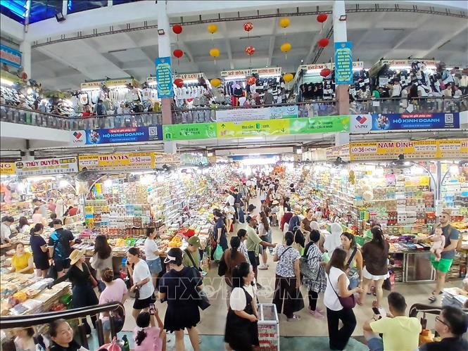 According to Booking.com’s report based on accommodation searches for trips between June 1 and August 31, 2026, the city tops the list of the 10 most-searched domestic destinations. VNA Photo: Mỹ Hà