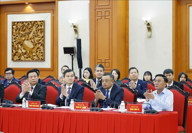 Các đại biểu tham dự cuộc làm việc. Ảnh: Thống Nhất – TTXVN