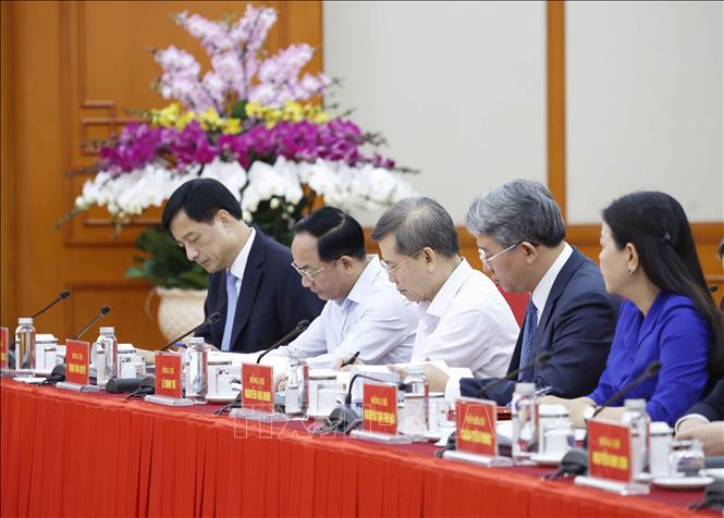 Các đại biểu tham dự cuộc làm việc. Ảnh: Thống Nhất – TTXVN