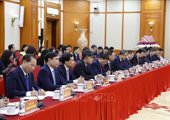 Các đại biểu tham dự cuộc làm việc. Ảnh: Thống Nhất – TTXVN