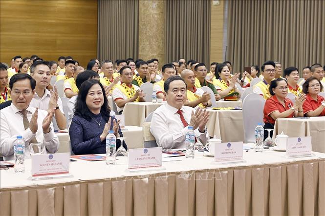 Chủ tịch Quốc hội Trần Thanh Mẫn và đại biểu dự Lễ tôn vinh người hiến máu tình nguyện tiêu biểu toàn quốc năm 2026. Ảnh: Doãn Tấn - TTXVN