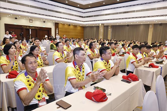 Đại biểu dự Lễ tôn vinh người hiến máu tình nguyện tiêu biểu toàn quốc năm 2026. Ảnh: Doãn Tấn - TTXVN