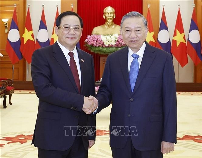 Tổng Bí thư, Chủ tịch nước Tô Lâm tiếp Thủ tướng Lào Sonexay Siphandone. Ảnh: Thống Nhất – TTXVN
