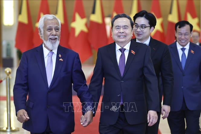 Chủ tịch Quốc hội Trần Thanh Mẫn và Thủ tướng Timor-Leste Kay Rala Xanana Gusmão. Ảnh: Doãn Tấn - TTXVN