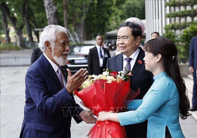 Chủ tịch Quốc hội Trần Thanh Mẫn đón Thủ tướng Timor-Leste Kay Rala Xanana Gusmão. Ảnh: Doãn Tấn - TTXVN
