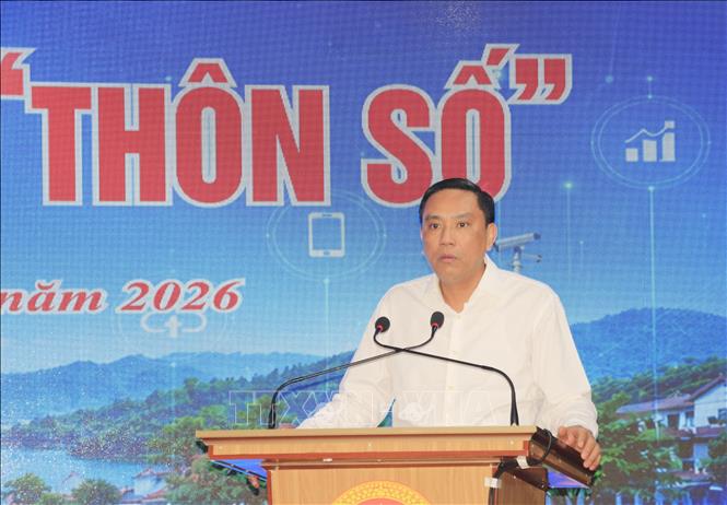 Phó Bí thư Thường trực Tỉnh ủy, Chủ tịch HĐND tỉnh Lào Cai Hoàng Giang phát biểu tại lễ ra mắt. Ảnh: Đinh Thùy - TTXVN