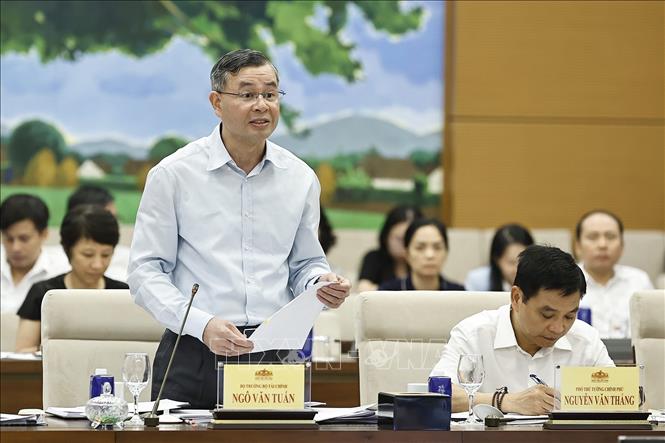 Bộ trưởng Bộ Tài chính Ngô Văn Tuấn phát biểu. Ảnh: Doãn Tấn - TTXVN