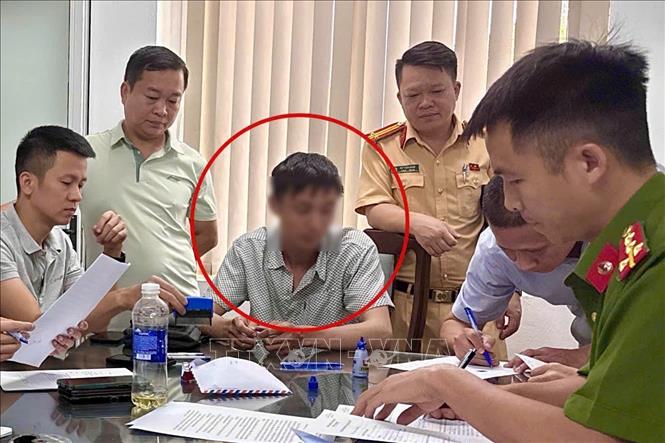 Thí sinh vi phạm được xác định là L.S.V. (sinh năm 1998, trú tại xóm Kéo Có, xã Phan Thanh, tỉnh Cao Bằng), mang số báo danh 288. Ảnh: TTXVN phát
