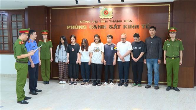 Cơ quan CSĐT Công an tỉnh Thanh Hóa thi hành Quyết định khởi tố vụ án, khởi tố bị can về tội 