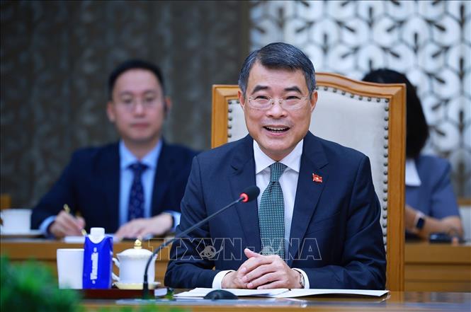 Thủ tướng Lê Minh Hưng tiếp Chủ tịch Cơ quan Hợp tác quốc tế Nhật Bản (JICA) Tanaka Akihiko. Ảnh: Dương Giang – TTXVN 

