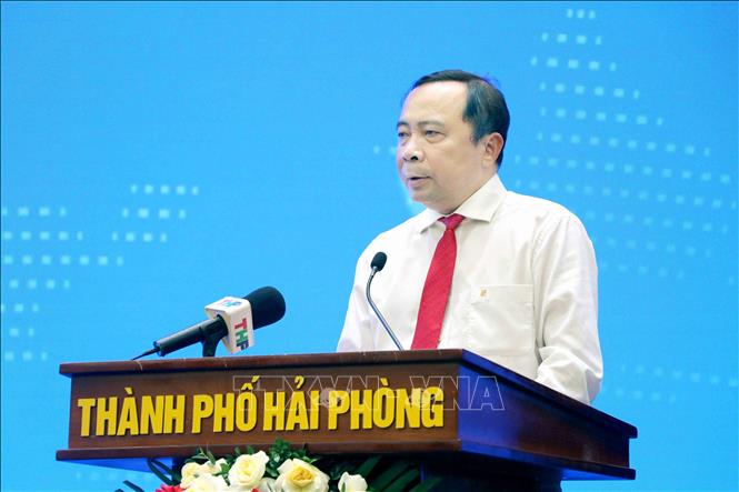 Ông Vũ Hải Quân, Bộ trưởng Bộ Khoa học và Công nghệ, phát biểu tại Hội thảo. Ảnh: Hoàng Ngọc – TTXVN 