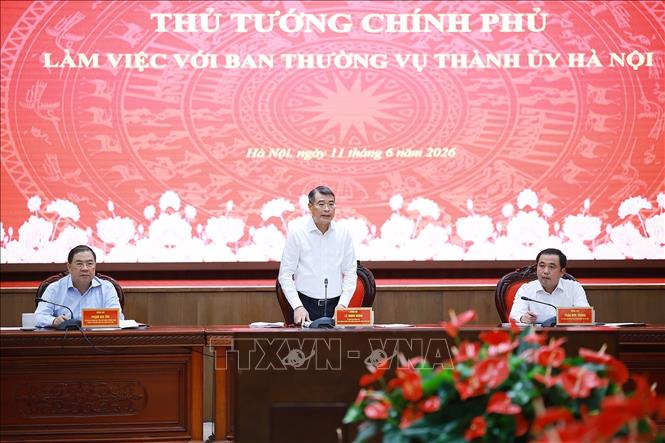 Thủ tướng Lê Minh Hưng làm việc với Ban Thường vụ Thành uỷ Hà Nội. Ảnh: Dương Giang – TTXVN
