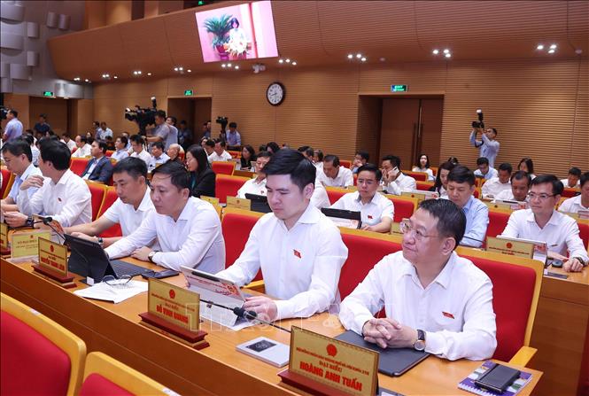 Các đại biểu dự phiên khai mạc kỳ họp thứ tư HĐND thành phố Hà Nội. Ảnh: Văn Điệp - TTXVN