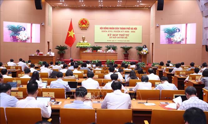 Khai mạc kỳ họp thứ tư HĐND thành phố Hà Nội khóa XVII. Ảnh: Văn Điệp - TTXVN
