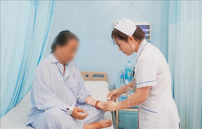Bệnh nhân nhồi máu cơ tim cấp điều trị tại Bệnh viện Nhân dân Gia Định Thành phố Hồ Chí Minh. Ảnh: TTXVN phát