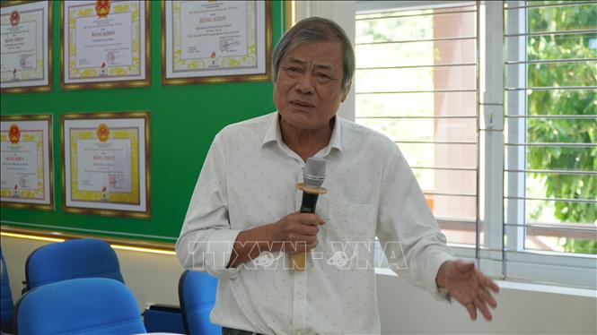 PGS.TS Võ Sĩ Tuấn, chuyên gia Sinh thái biển tại Hội thảo. Ảnh: Huỳnh Sơn - TTXVN
