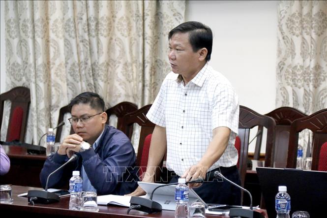 Đại diện Sở Nông nghiệp và Môi trường tỉnh Lâm Đồng đề xuất giải pháp gỡ vướng mắc cho các dự án đầu tư ngoài ngân sách. Ảnh: Nguyễn Thanh - TTXVN