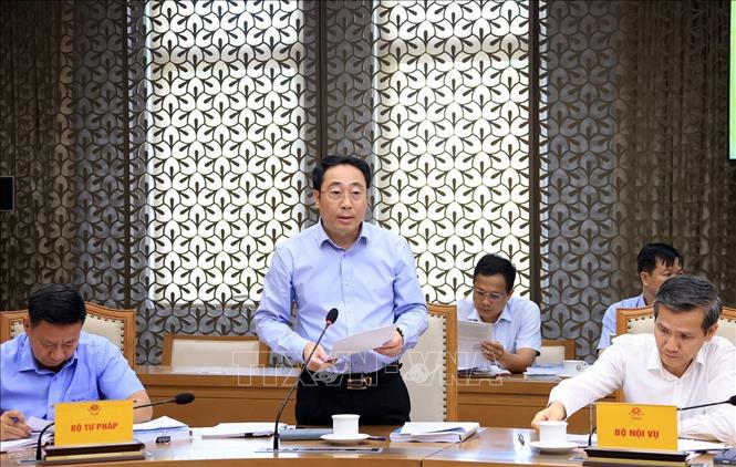 Cục trưởng Cục Đăng ký giao dịch bảo đảm và Bồi thường nhà nước (Bộ Tư pháp) Lê Vệ Quốc phát biểu. Ảnh: Tuấn Anh - TTXVN