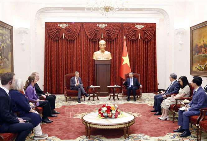 Tổng Bí thư, Chủ tịch nước Tô Lâm tiếp Đại sứ Đan Mạch Nicolai Prytz đến chào từ biệt, kết thúc nhiệm kỳ công tác tại Việt Nam. Ảnh: Thống Nhất – TTXVN