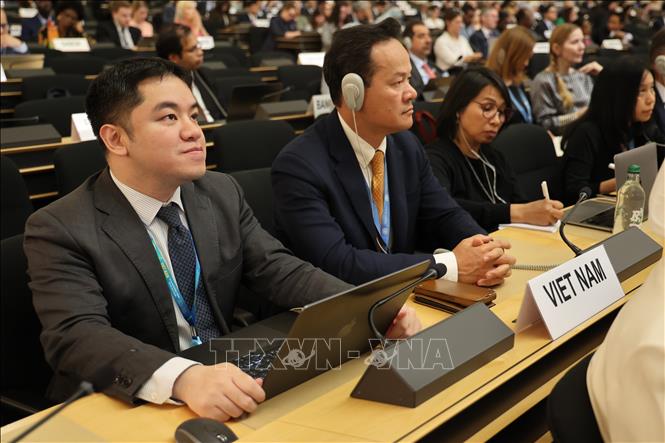 Phái đoàn thường trực Việt Nam tại Geneva tham dự Khóa họp lần thứ 62 của Hội đồng Nhân quyền Liên hợp quốc. Ảnh: Anh Hiển - PV TTXVN tại Thụy Sĩ 