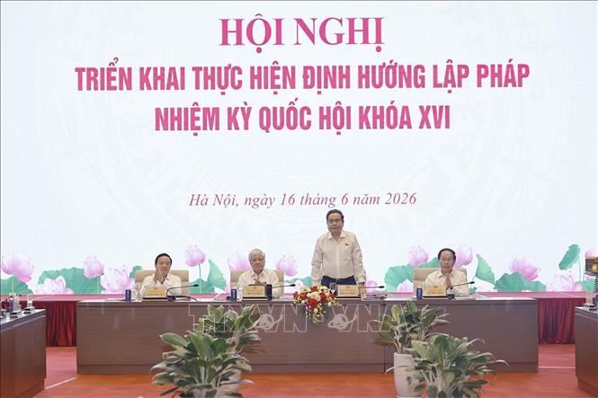 Chủ tịch Quốc hội Trần Thanh Mẫn chủ trì Hội nghị. Ảnh: Doãn Tấn - TTXVN