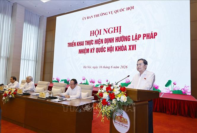 Chủ tịch Quốc hội Trần Thanh Mẫn phát biểu kết luận bế mạc Hội nghị. Ảnh: Doãn Tấn - TTXVN