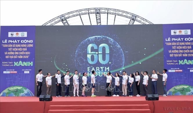 Việc sử dụng năng lượng tiết kiệm, hiệu quả là giải pháp trọng tâm để đảm bảo an ninh năng lượng quốc gia và hiện thực hóa cam kết Net Zero vào năm 2050. Trong ảnh: Lễ phát động “Toàn dân sử dụng năng lượng tiết kiệm hiệu quả và hưởng ứng Chiến dịch Giờ Trái đất năm 2026” với chủ đề 