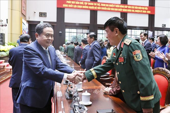 Chủ tịch Quốc hội Trần Thanh Mẫn với đại biểu dự Đại hội. Ảnh: Doãn Tấn - TTXVN