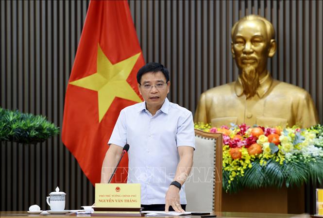 Phó Thủ tướng Nguyễn Văn Thắng phát biểu tại cuộc họp. Ảnh: TTXVN phát