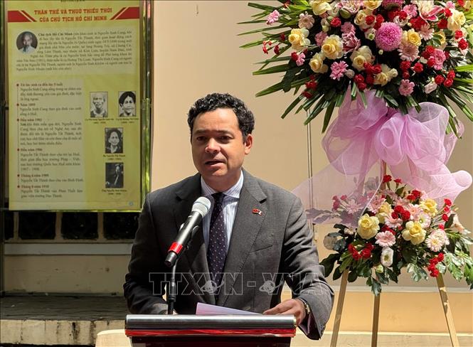 Ông Etienne Ranaivoson, Tổng Lãnh sự Pháp tại TP. Hồ Chí Minh khẳng định dự án cho thấy một sự lan tỏa rất lớn tại Thành phố Hồ Chí Minh – một siêu đô thị vốn được định hình bởi các con sông. Ảnh: Hữu Duyên – TTXVN