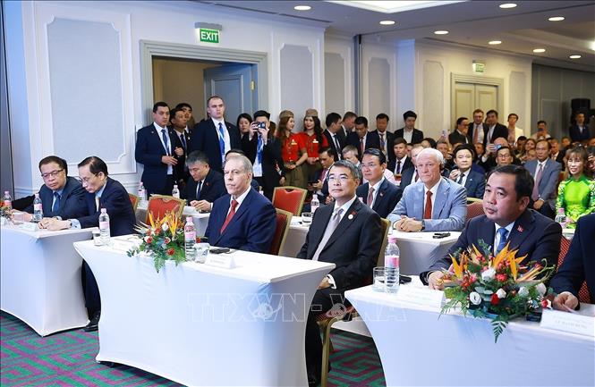 PM Le Minh Hung attends the event. VNA Photo: Dương Giang 