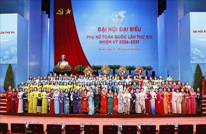 Chủ tịch Quốc hội Trần Thanh Mẫn với đại biểu dự Đại hội. Ảnh: Doãn Tấn - TTXVN