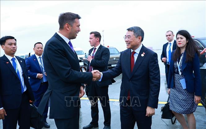 Thủ tướng Lê Minh Hưng kết thúc chuyến tham dự Hội nghị Cấp cao Kỷ niệm 35 năm quan hệ ASEAN - Nga. Ảnh: Dương Giang - TTXVN
