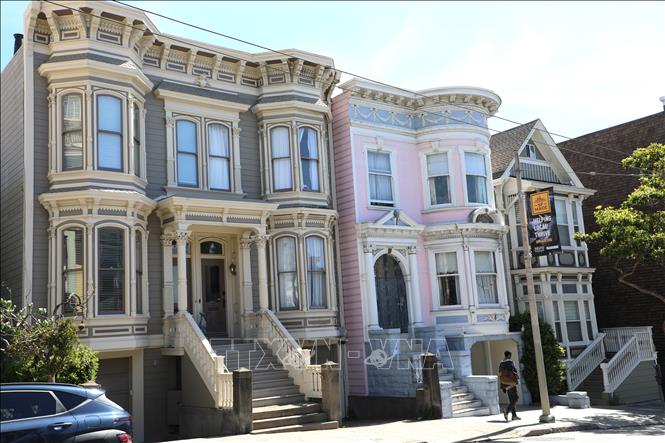 Các ngôi nhà kiểu Victoria đặc trưng tại thành phố San Francisco, bang California. Ảnh: Đoàn Hùng - PV TTXVN tại Mỹ