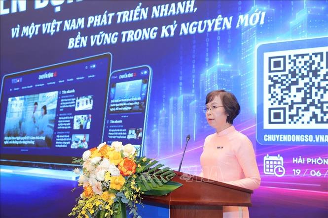 Đồng chí Vũ Việt Trang, Ủy viên Ban Thường vụ Đảng ủy các cơ quan Đảng Trung ương, Phó Trưởng Ban Tuyên giáo và Dân vận Trung ương, Bí thư Đảng ủy, Tổng Giám đốc Thông tấn xã Việt Nam phát biểu tại lễ khai trương chuyên trang thông tin. Ảnh: Minh Quyết - TTXVN