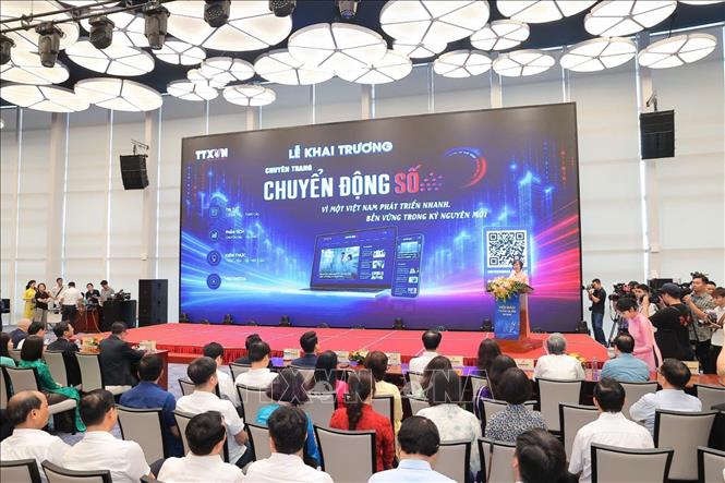 Đồng chí Vũ Việt Trang, Ủy viên Ban Thường vụ Đảng ủy các cơ quan Đảng Trung ương, Phó Trưởng Ban Tuyên giáo và Dân vận Trung ương, Bí thư Đảng ủy, Tổng Giám đốc Thông tấn xã Việt Nam phát biểu tại lễ khai trương chuyên trang thông tin. Ảnh: Minh Quyết - TTXVN