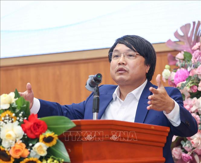 TS. Tạ Ngọc Trí, Phó Vụ trưởng Vụ Giáo dục phổ thông (Bộ Giáo dục và Đào tạo) phát biểu tại hội thảo. Ảnh: Thanh Tùng - TTXVN