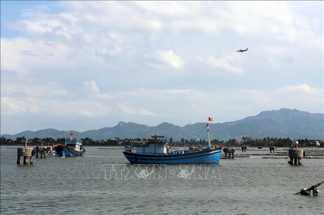 Khu neo đậu tàu cá An Hòa đang được nâng cấp, mở rộng với diện tích rộng 140ha, đảm bảo chỗ neo đậu cho 1.200 tàu cá. Ảnh: Đỗ Trưởng - TTXVN