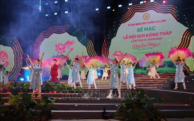 Tiết mục tại chương trình nghệ thuật. Ảnh: Hồng Thái - TTXVN