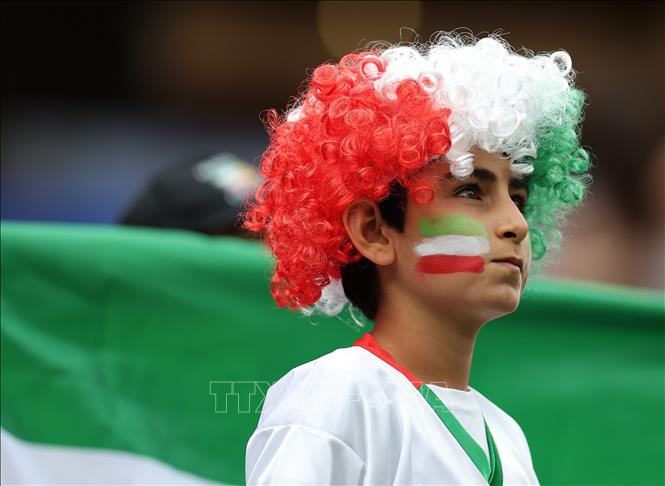 Cổ động viên đội tuyển Iran. Ảnh: THX/TTXVN