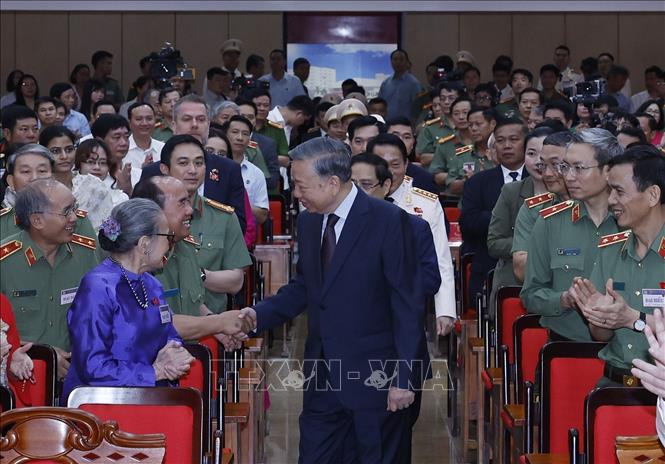 Tổng Bí thư, Chủ tịch nước Tô Lâm dự Lễ kỷ niệm 80 năm Ngày truyền thống Học viện An ninh nhân dân. Ảnh: Thống Nhất – TTXVN