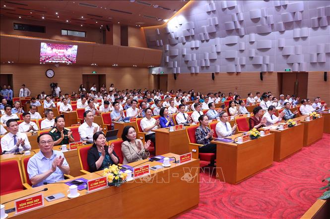 Các đại biểu tham dự buổi lễ. Ảnh: Văn Điệp – TTXVN