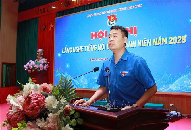 Bí thư Tỉnh đoàn Lạng Sơn Đoàn Thành Công phát biểu tại Hội nghị. Ảnh: TTXVN phát