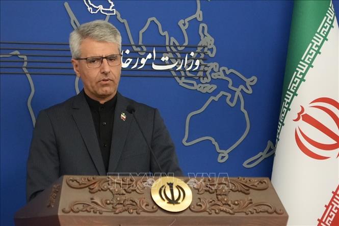 (Tư liệu) Người phát ngôn Bộ Ngoại giao Iran Esmaeil Baghaei phát biểu tại cuộc họp báo ở Tehran. Ảnh: THX/TTXVN